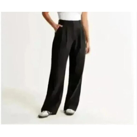 Abercrombie & Fitch Pants - Abercrombie & Fitch Pleated Hi-Rise Wide Leg Dress Pants Black Size L New!